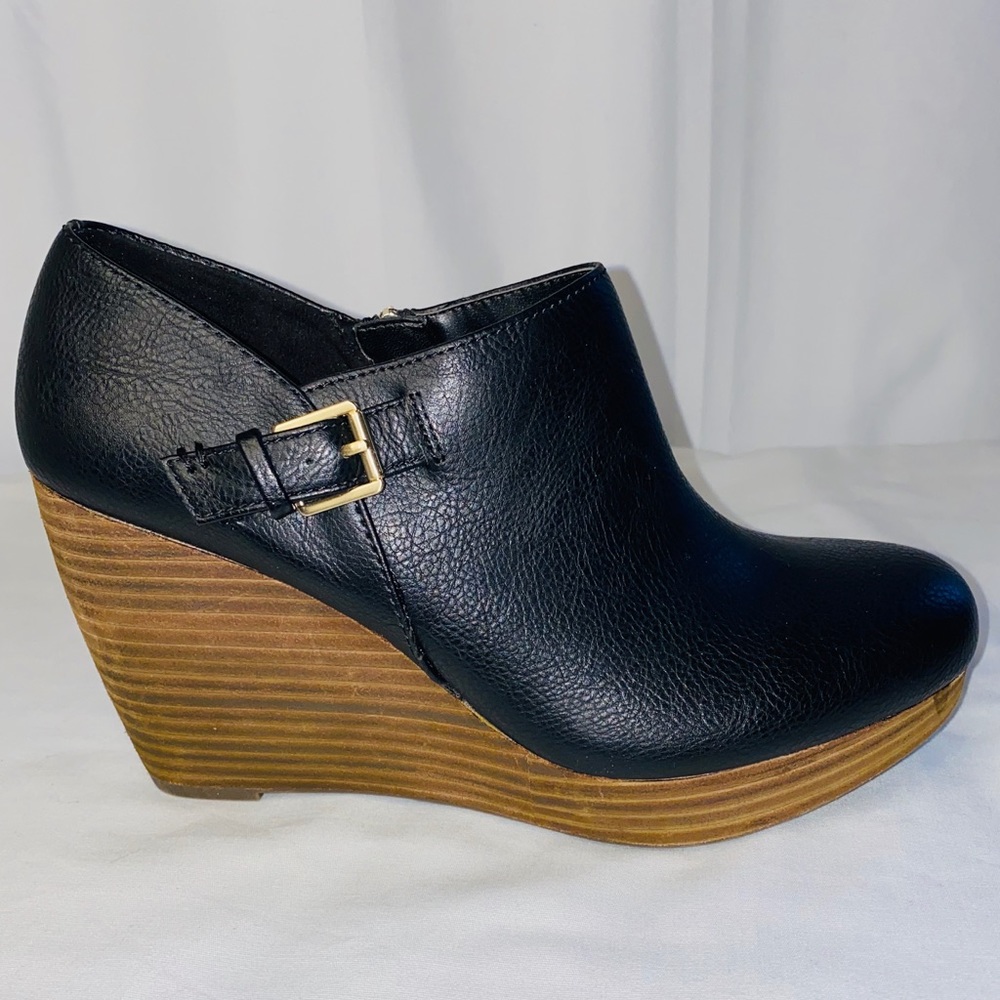 Dr. Scholls black wedge shooties 8.5